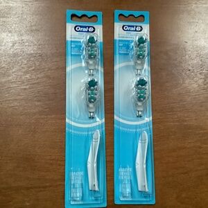 Oral-B Deep Clean Replacement Brush Heads Bundle New